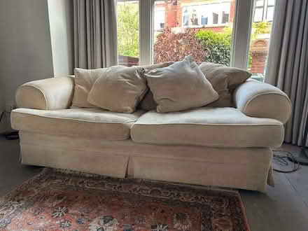 Photo of free Sofa (Barnes SW13) #2