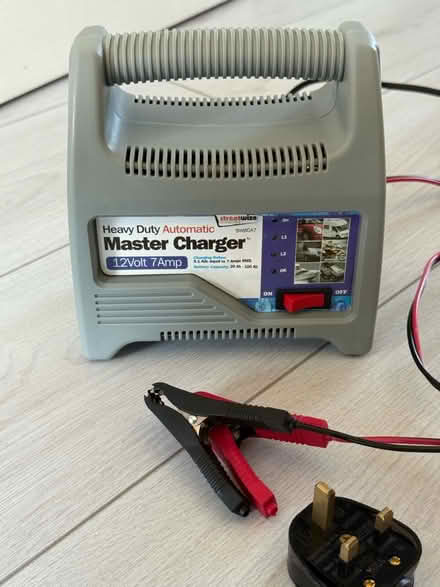 Photo of free Car battery charger (North Baddesley SO52) #1