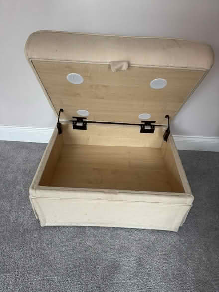 Photo of free Foot stool (Ox11) #4