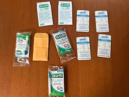 Photo of free Floss for braces (Meadowbrook, North Seattle) #1