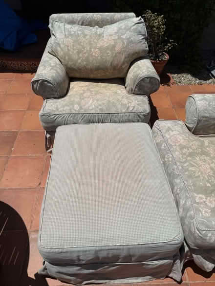 Photo of free 2 arm chairs and ittoman (212 4th Street) #2