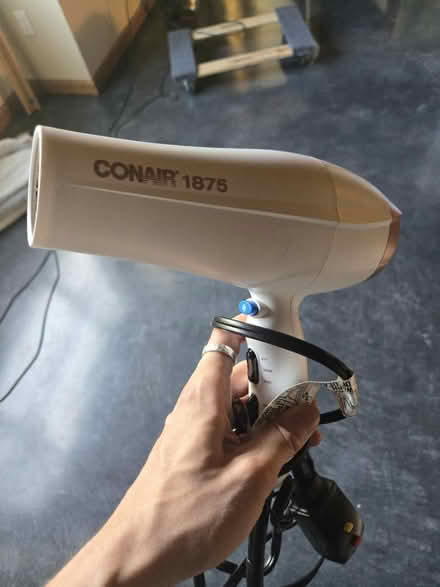 Photo of free Hairdryer (Central District) #1