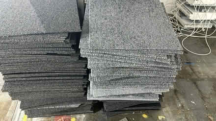 Photo of free Carpet tiles 50 x 50cm (Ec4v 3bj) #4