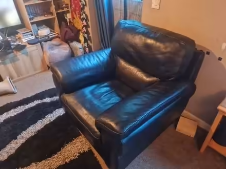 Photo of free Black leather style chair (Malvern WR14) #1