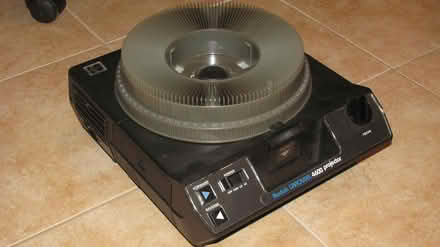 Photo of free Kodak Carousel Slide Projector (Feasterville) #1