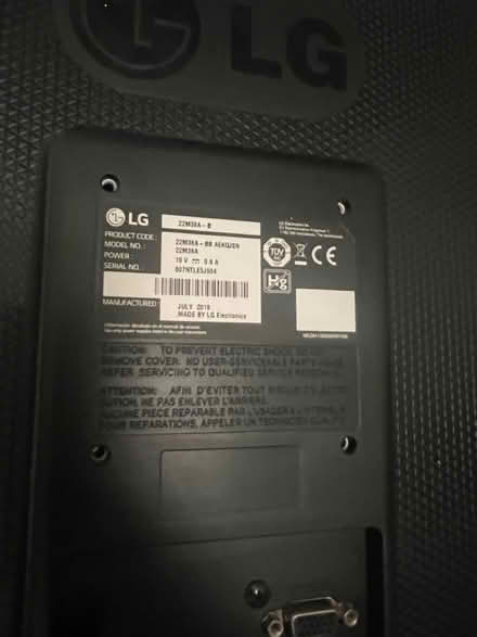 Photo of free LG Monitor (for parts only) (E3) #2