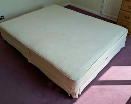 Photo of free 5' wide bed (Bedmond WD4) #2