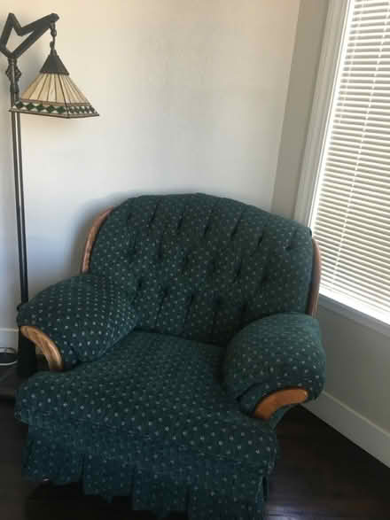 Photo of free Green chair (Alameda) #1
