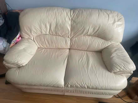Photo of free leather 2 seater sofa (Dunstable LU5) #1