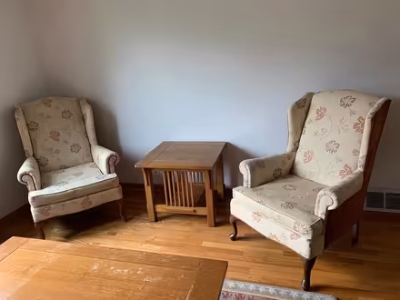 Photo of free living room furniture (Bolingbrook - Rt 53) #2