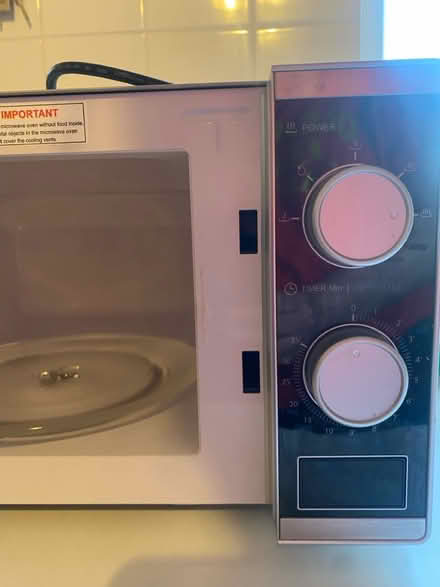 Photo of free Microwave - 800W power (Heeley, S2) #4