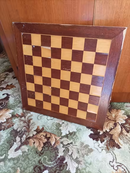 Photo of free Wood Square Piece (Seaside BN23) #2