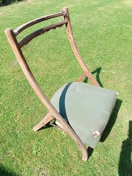 Photo of free Vintage Folding Chair (Henleaze BS9) #1