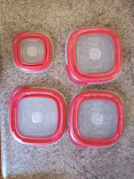 Photo of free Set #3 Lids -Rubbermaid (Etobicoke (Kipling /Eglinton)) #1