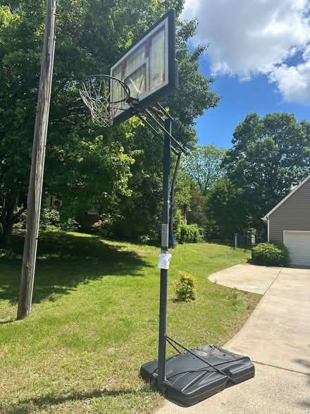 Photo of free Basketball Hoop - Freestanding (411 Edinburgh Dr) #1