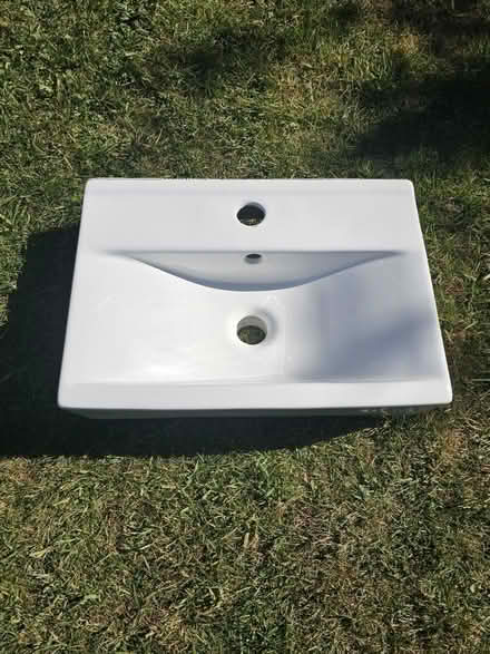 Photo of free Bathroom Basin and/or Vanity unit (TW17 Shepperton) #2