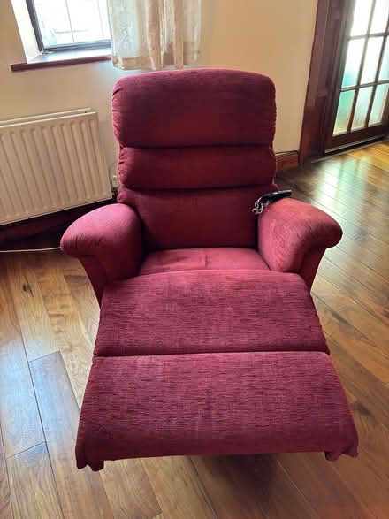 Photo of free Recliner chaur (Rialto) #3