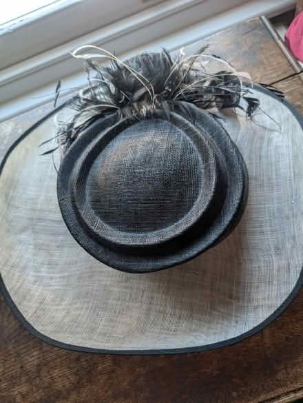 Photo of free Elegant black and White Hat (Neasden NW10) #4