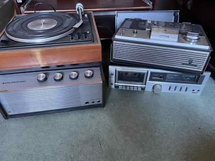 Photo of free Audio equipment (spares or repair) (Dunfermline KY12) #1