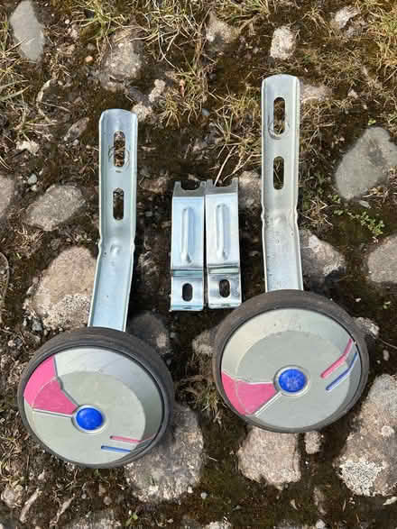 Photo of free Cycle stabilisers x 2 sets (Helsington LA8) #2