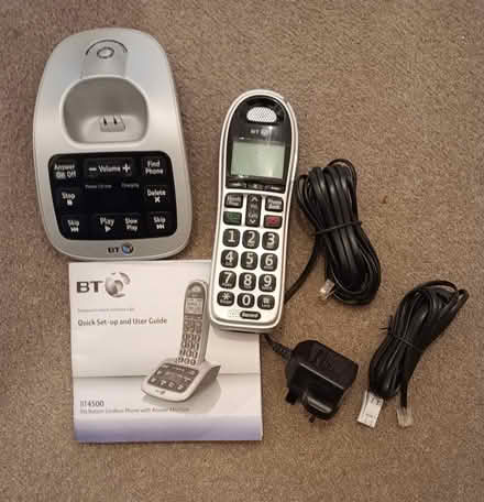 Photo of free Large button phone (Edgware HA8) #1