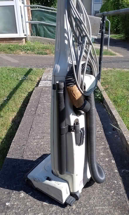 Photo of free Vacuum cleaner (Keynsham Memorial Park) #2