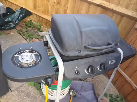 Photo of free Small Barbecue (Faringdon Sn7) #3