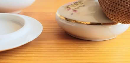 Photo of free Small Ceramic Trinket & Vaporiser (Euxton PR7) #2