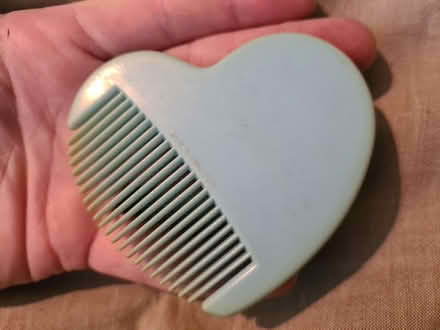Photo of free Care Bears Heart-shaped Blue Comb (Mongewell, Wallingford) #2