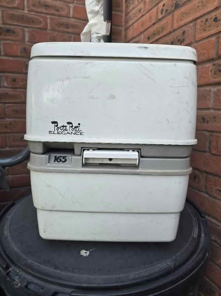 Photo of free Porta potti 165 (SN25 Blunsdon) #1