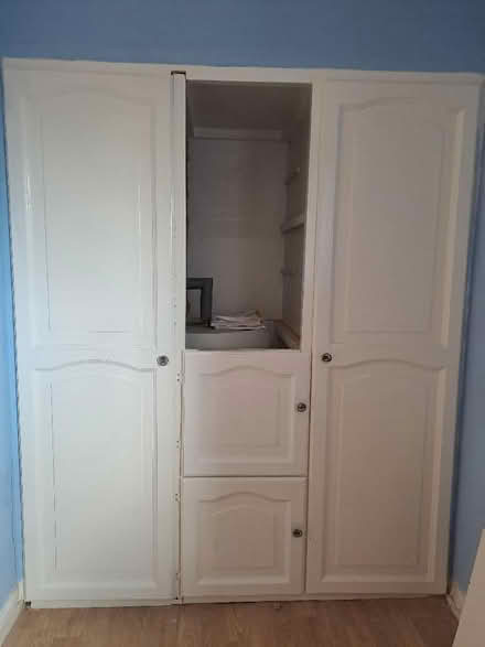 Photo of Moulded cupboard door 45.5cm wide (Dodleston CH4) #1