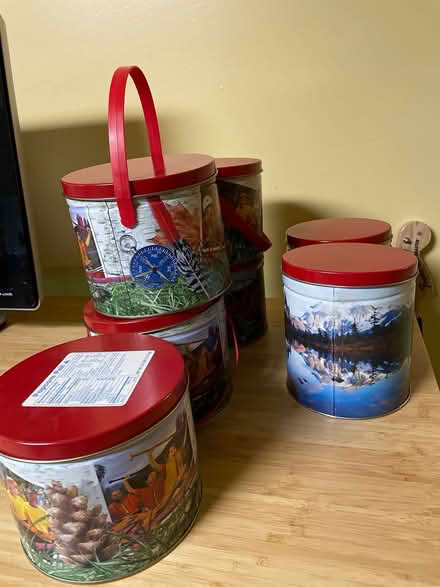 Photo of free Popcorn Tins (Downers Grove - north) #1
