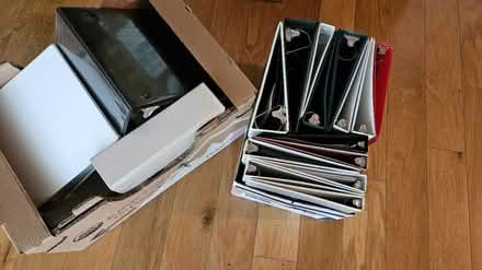 Photo of free 3-Ring Binders (63124, near STL Galleria) #1