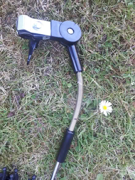 Photo of free Clamp on parasol (Aldingbourne PO20) #4
