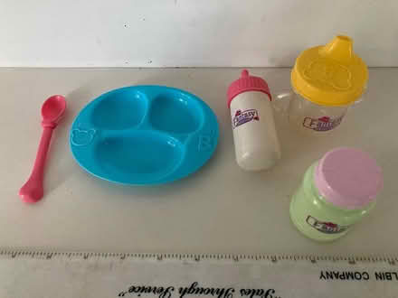 Photo of free baby doll feeding set (Spring Hill, Somerville) #1