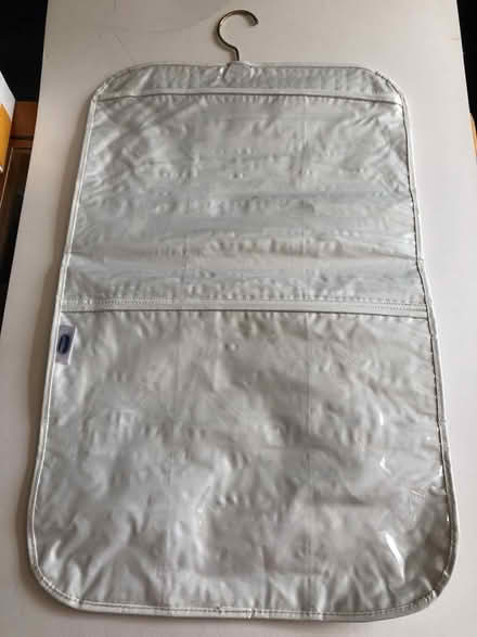 Photo of free Space saving hanger (Selsdon CR2) #2
