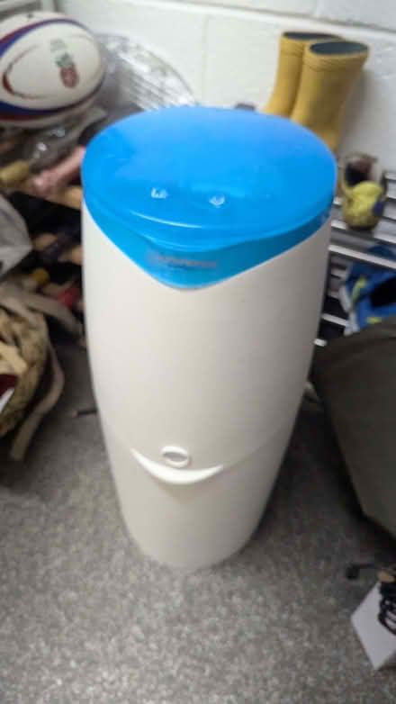 Photo of free Nappy bin angelcare (Osney OX2) #1