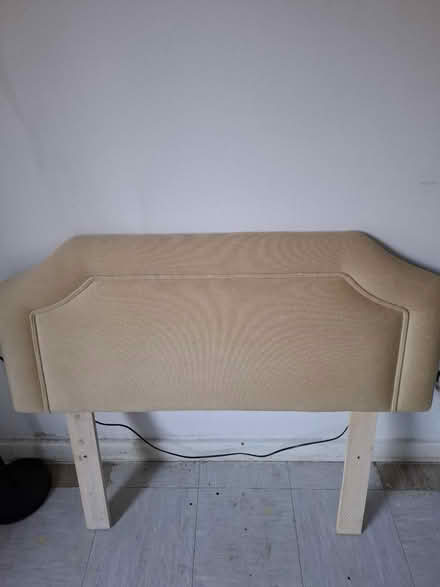 Photo of free Single headboard (Yarnton OX5 1) #1