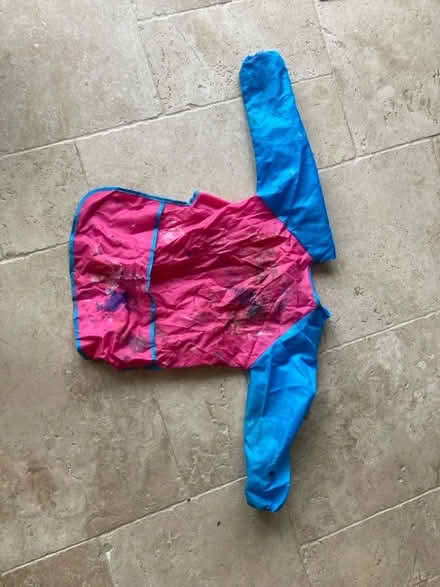 Photo of free Painting apron (Bloomfield) #1