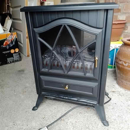 Photo of free Electric fire (YO10 Hull Road area) #1