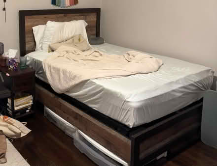 Photo of free bed (University City) #1