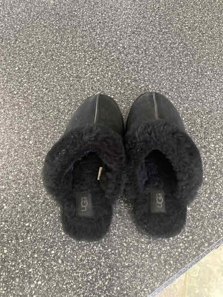 Photo of free Black suede Uggs slippers (Northwest Livonia) #3