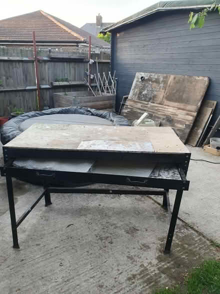 Photo of free Worktop table (RM9 Upney) #1