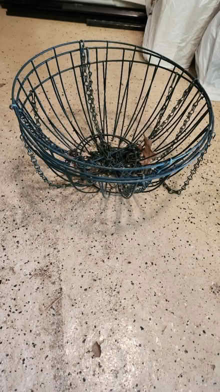 Photo of free Hanging baskets (Somerset) #1