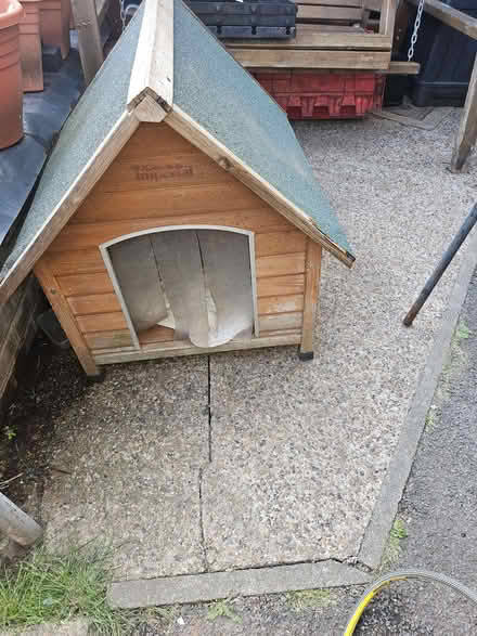Photo of free Dog kennel (Normanton DE23) #2