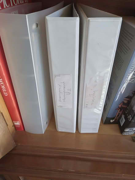 Photo of free Lever arch folders (Surbiton KT1) #1