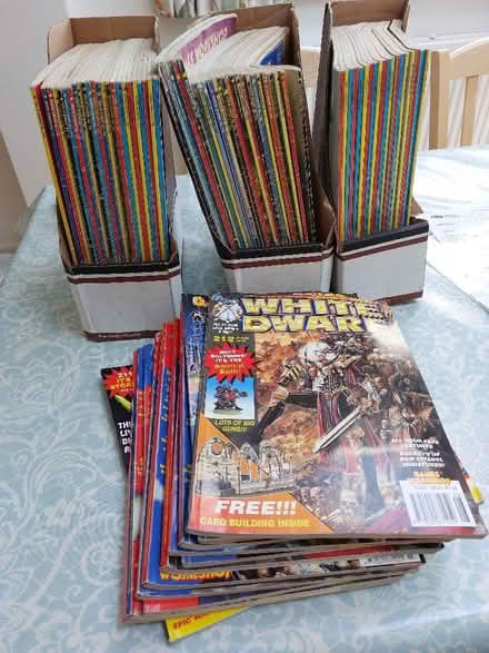 Photo of free White Dwarf magazines from 1980s (New Marston OX3) #1