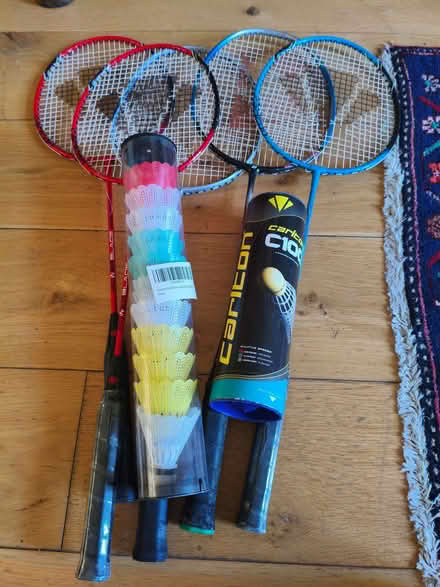Photo of free 5 x badminton rackets and shuttlecocks never used (South Norwood SE25) #1