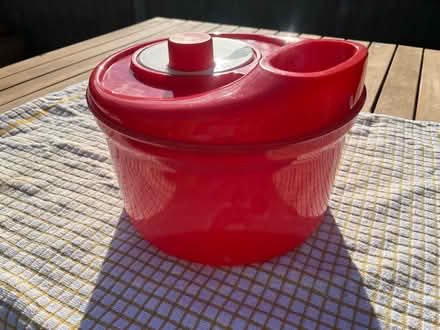 Photo of free Salad spinner (BS32) #3
