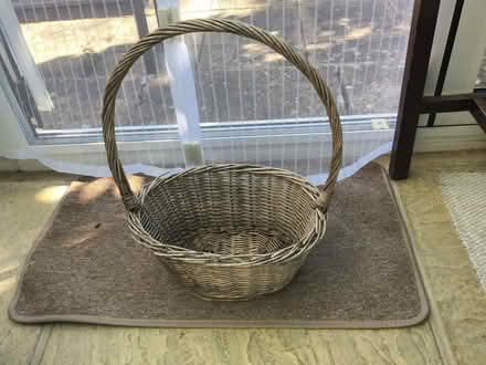 Photo of free Wicker basket (Shoreham-by-Sea BN43) #1